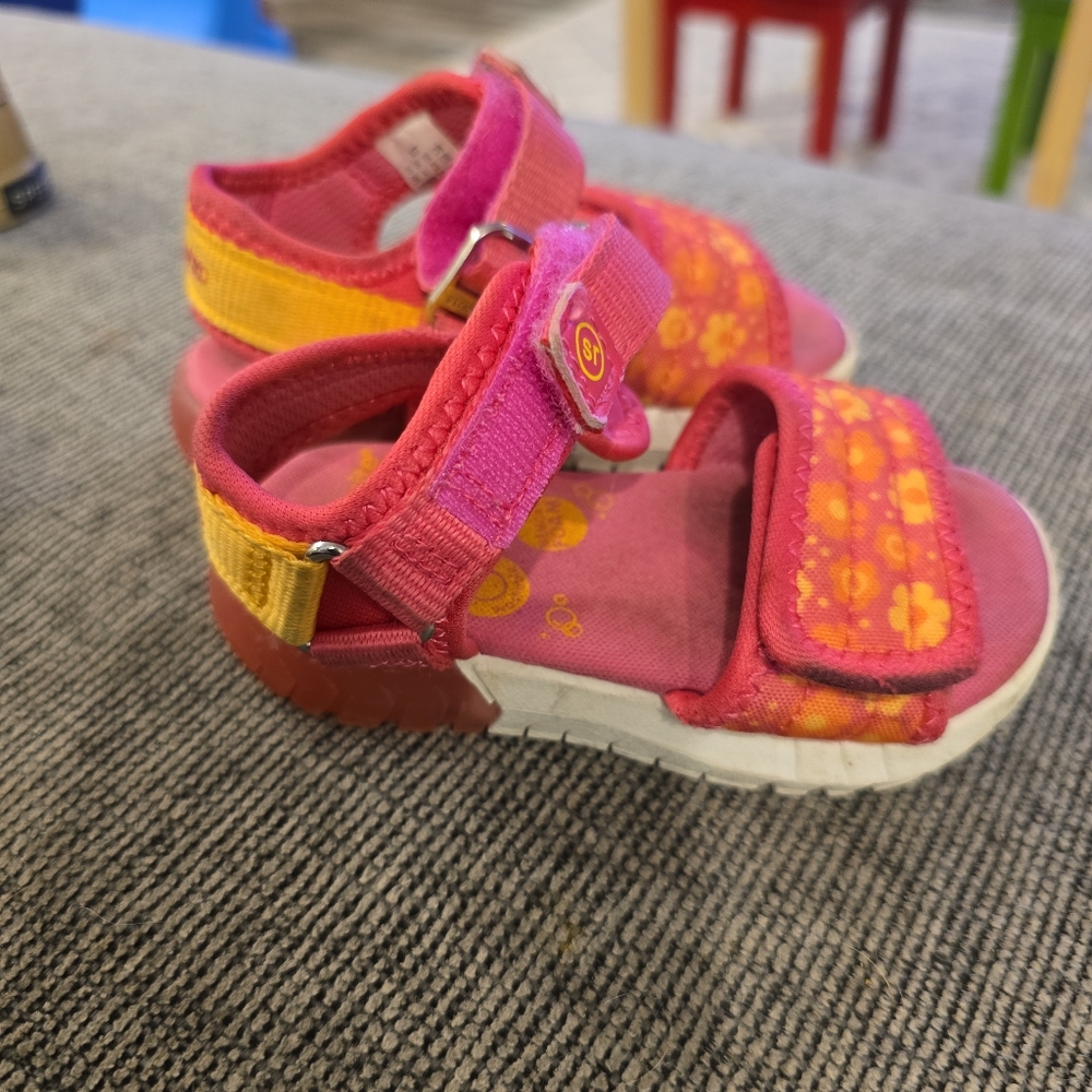 Stride Rite Light Up Sandals - Picture 2 of 2